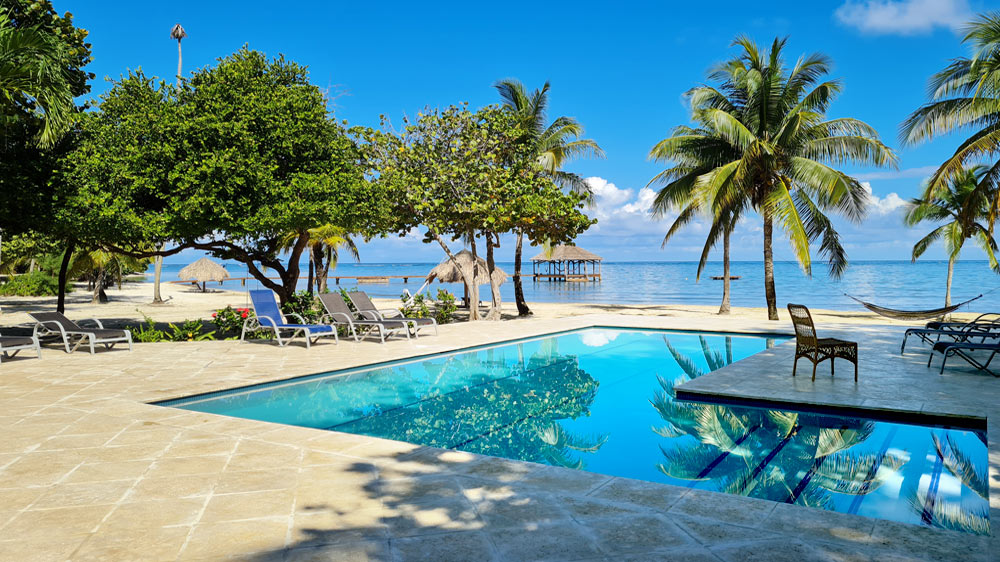 2 Bedrooms 2 Bathrooms, Ocean View Island Home, West End, Roatan, Bay Island, Honduras.